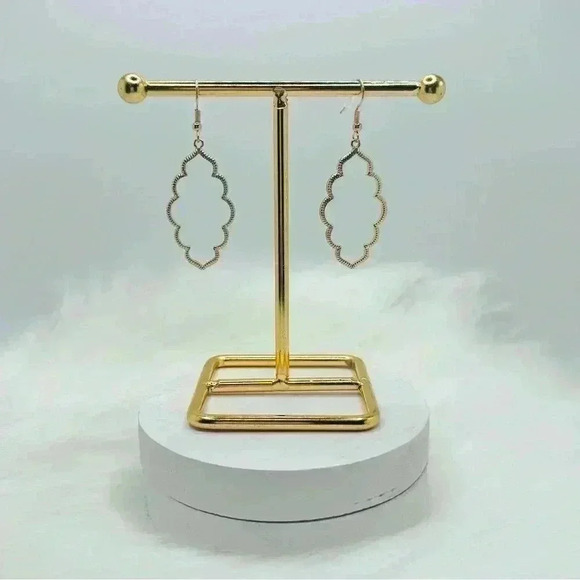 Gold Lantern Like Shape Earrings - Picture 2 of 6